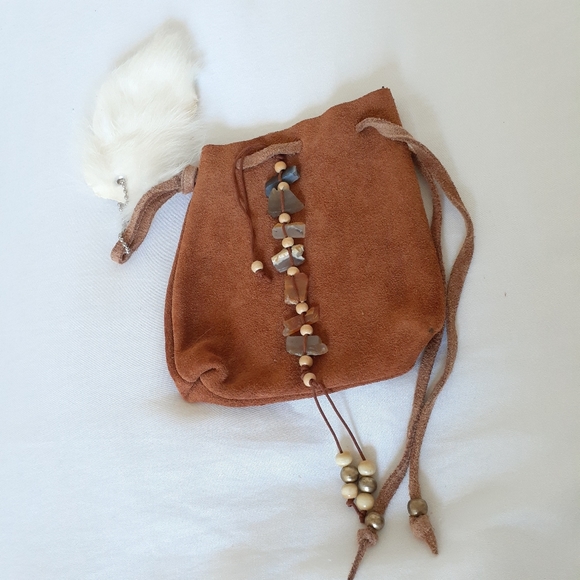 Leather Pouch with Agates and Bunny Fur - Picture 7 of 7